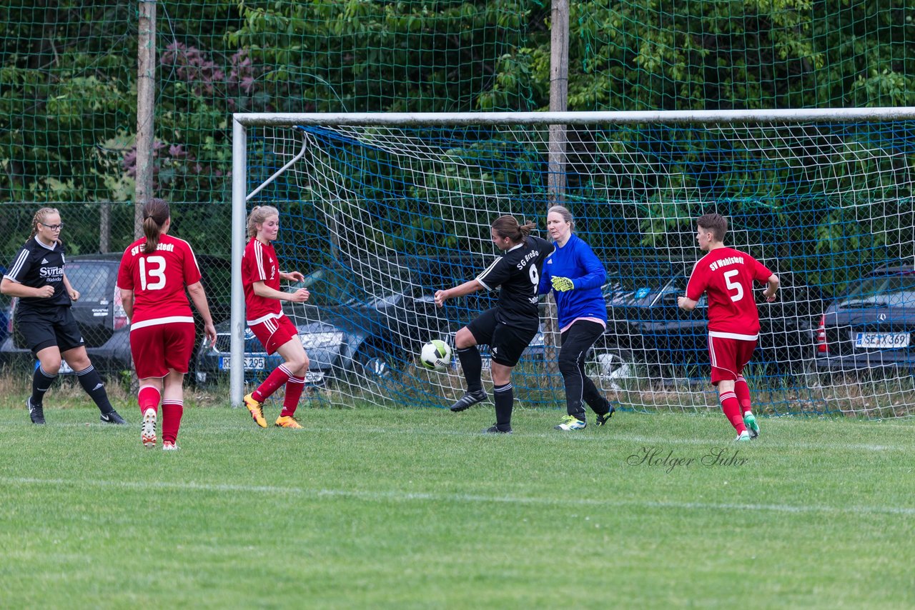 Bild 173 - Aufstiegsspiel SG Borgstedt/Brekendorf - SV Wahlstedt : Ergebnis: 1:4